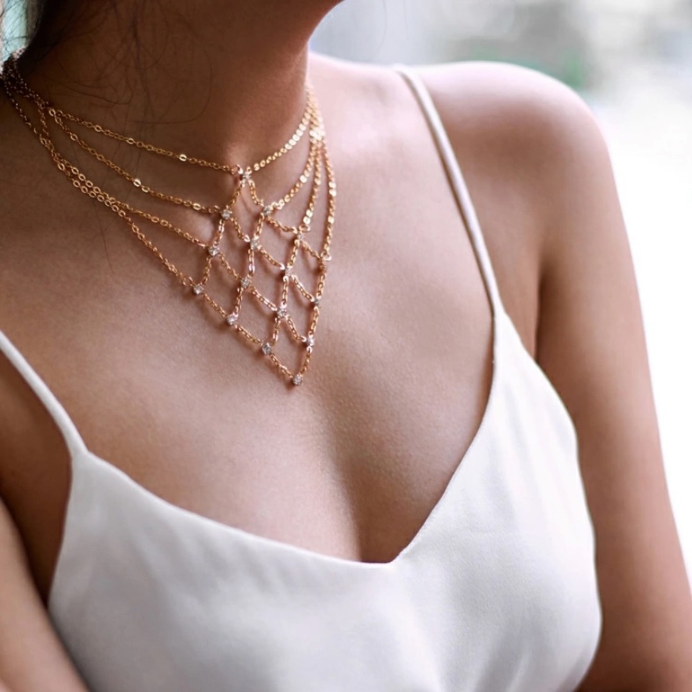 NWT Rhinestone Geometric Chain Necklace